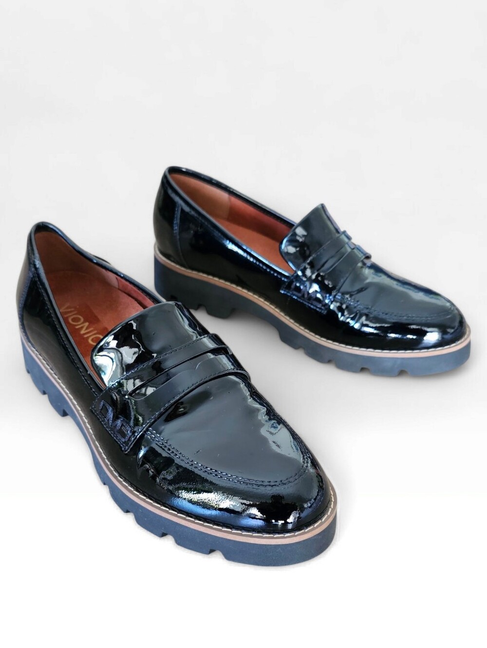 VIONIC Cheryl Women Black Patent Leather Comfort Penny Loafers 7M